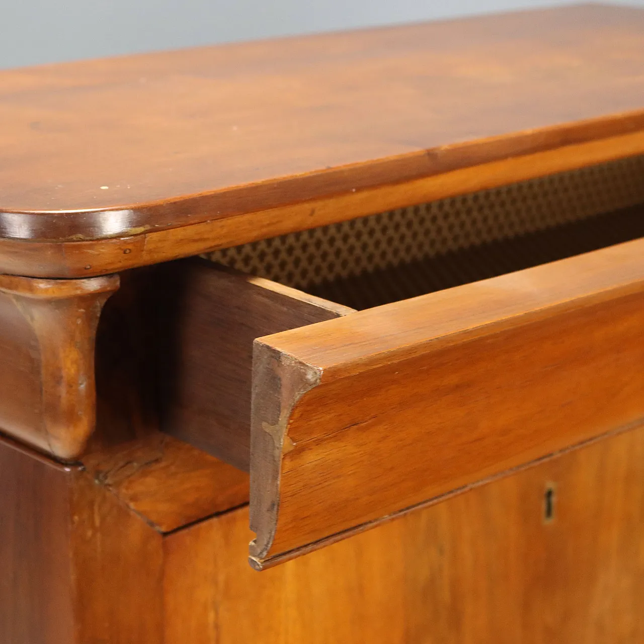 Charles X Secretaire in walnut with oak interior, 19th century 6