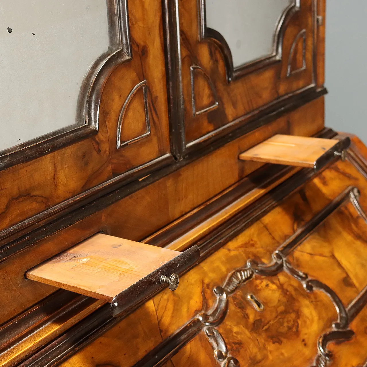 Trumeau lombardo in stile in noce e radica di noce, '800 6
