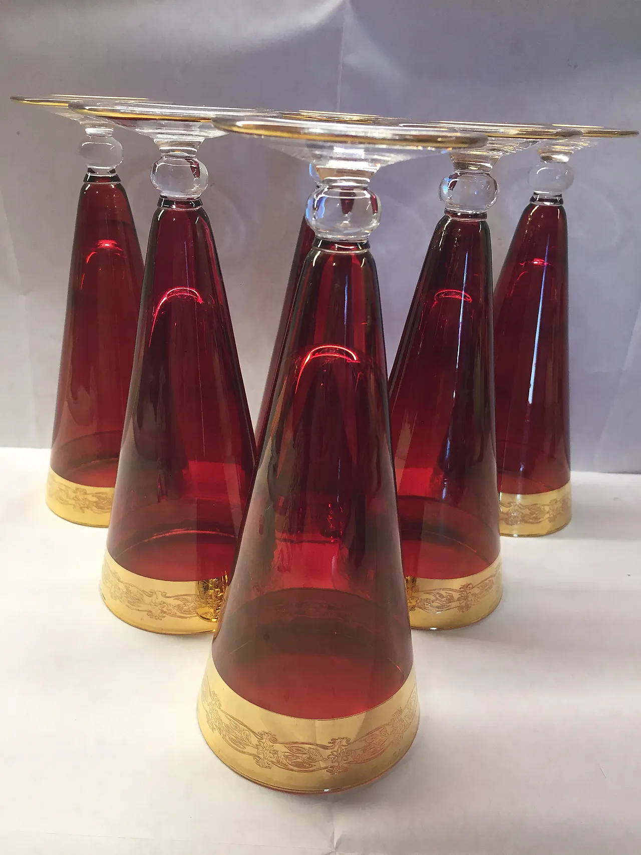 6 red and gold glass goblets, 1970s 17