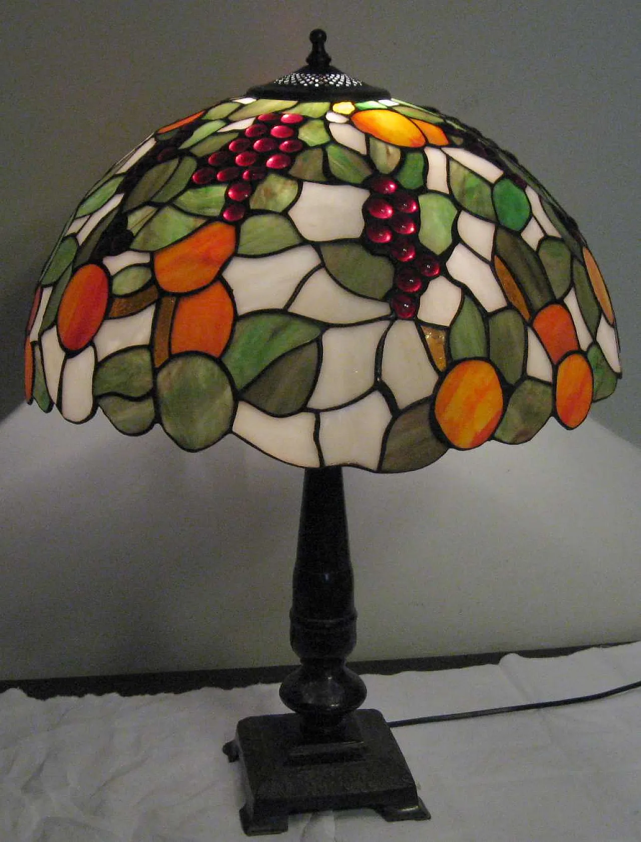 Glass table lamp with fruit decoration, 1980s 4
