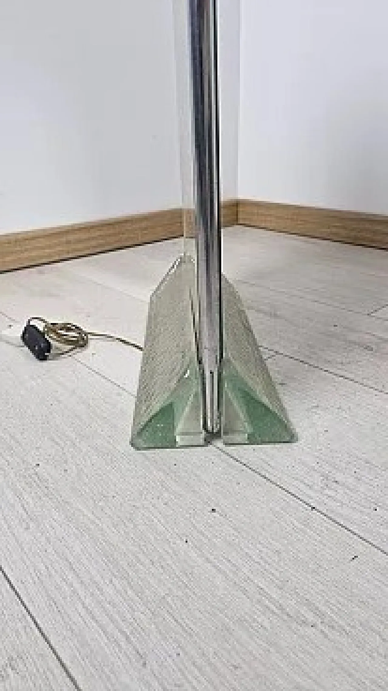 Table lamp in glass from Saint Gobain, 1940s 21