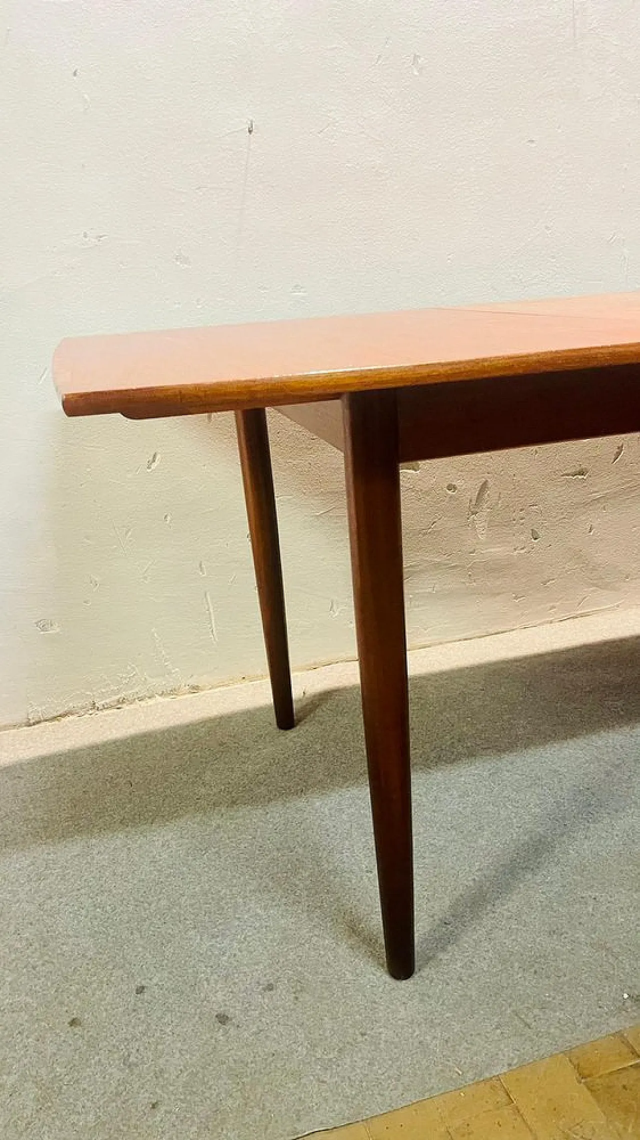 Extendable teak table, Denmark 2