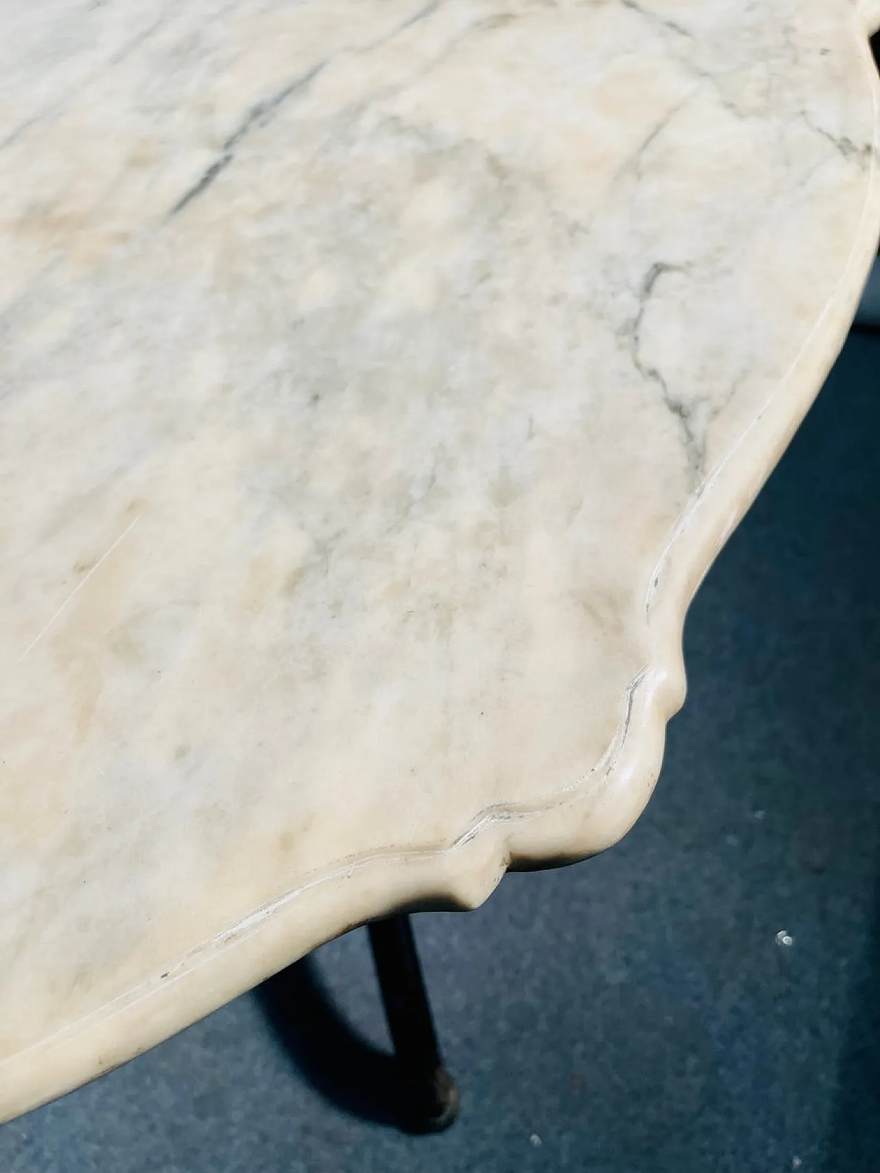 Dining table by Michael Thonet for Thonet 4