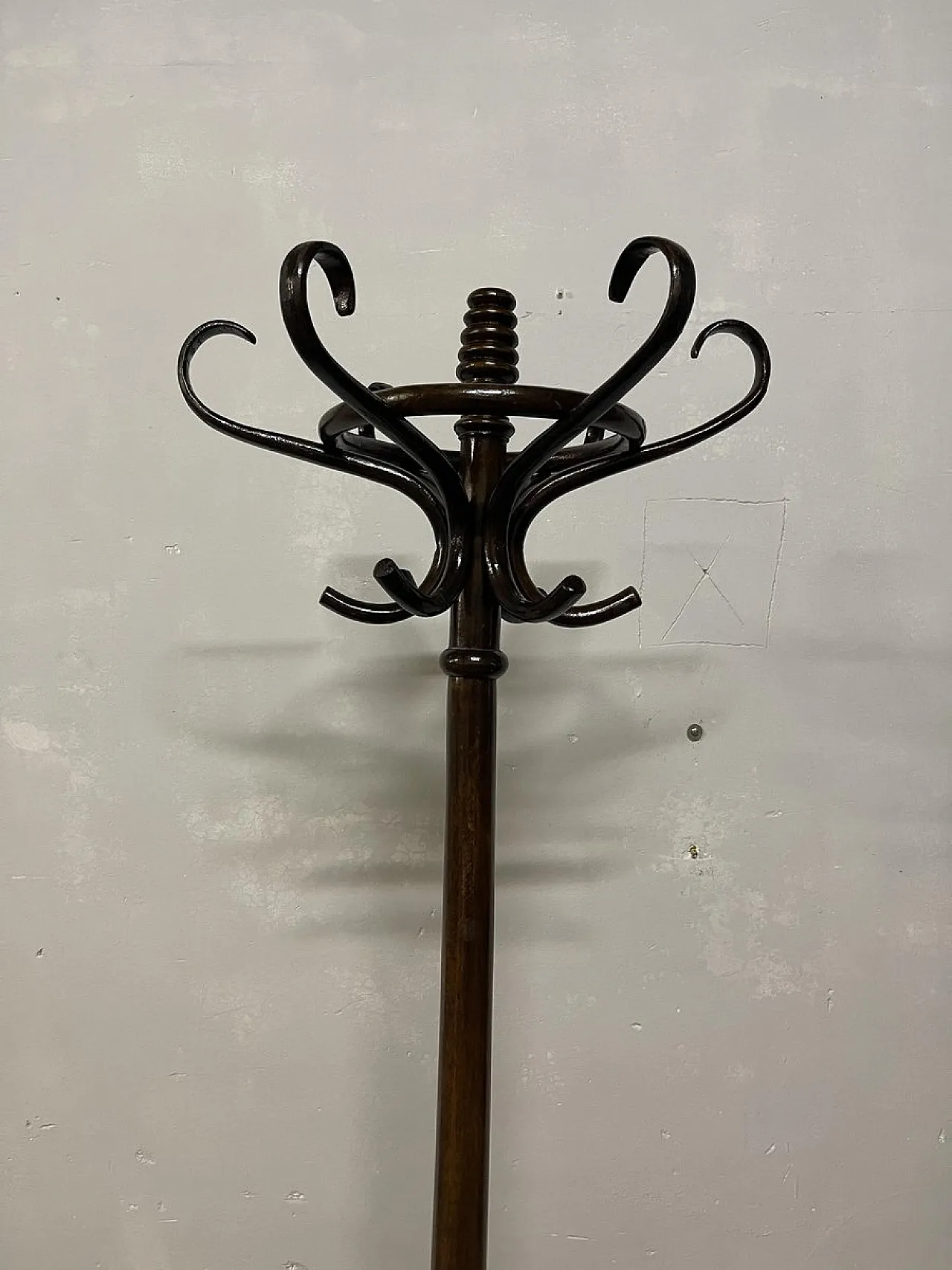 Appendiabiti Art Nouveau in faggio marrone 3