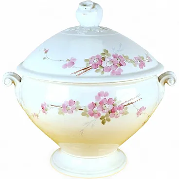 Porcelain soup tureen from Ginori, 20th century