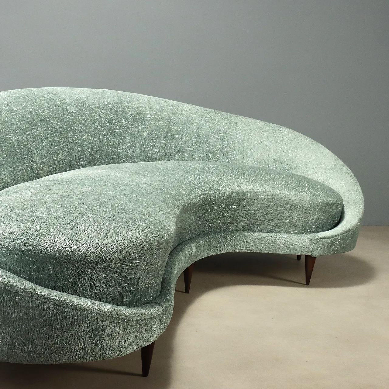 Center sofa, 1950s 3
