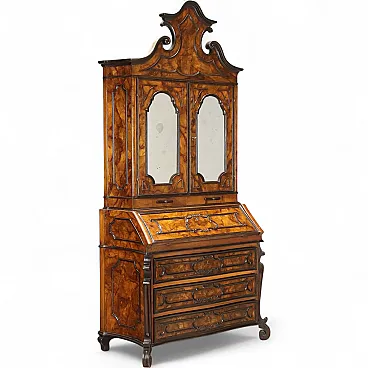 Lombard style trumeau in walnut and walnut burl, 19th century
