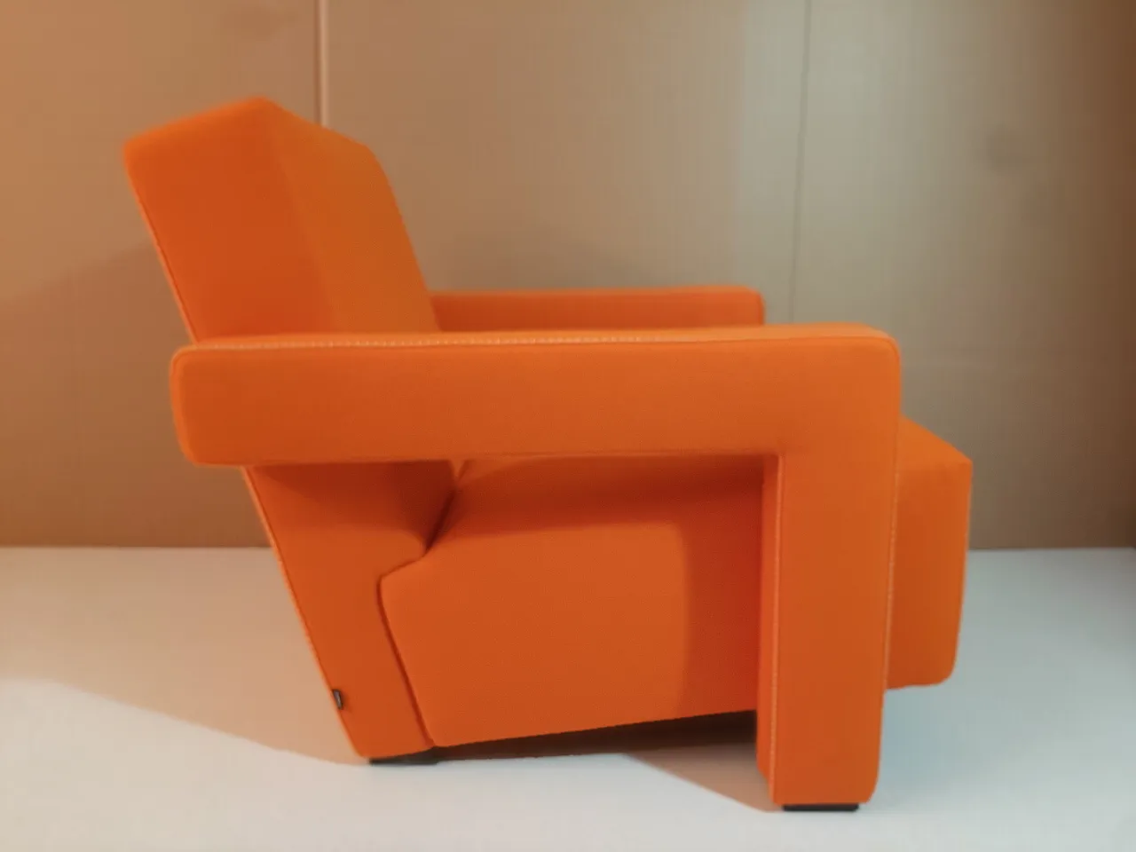 Armchair in orange wool by Gerrit Rietveld for Cassina, 2000s 58