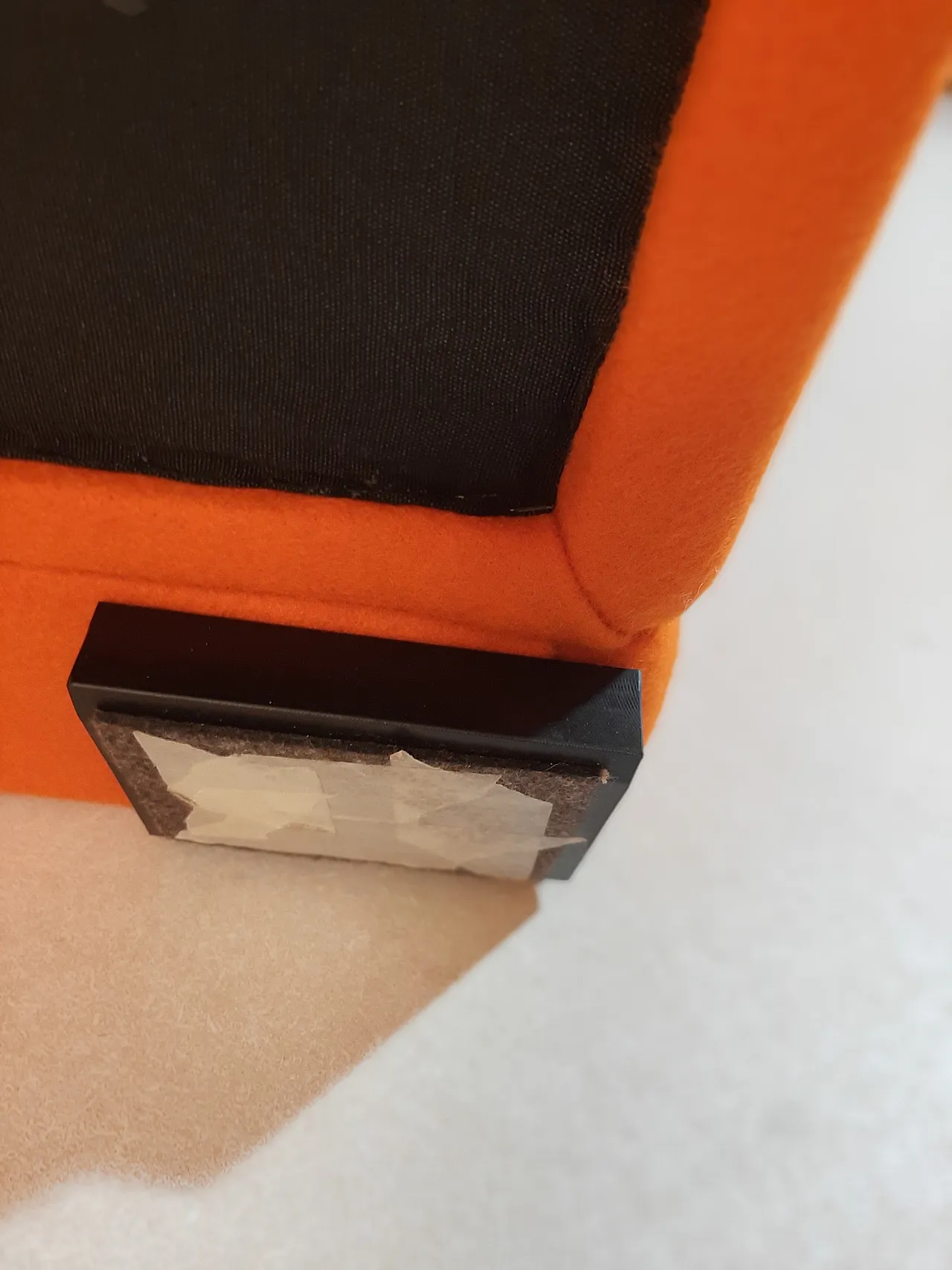 Armchair in orange wool by Gerrit Rietveld for Cassina, 2000s 83