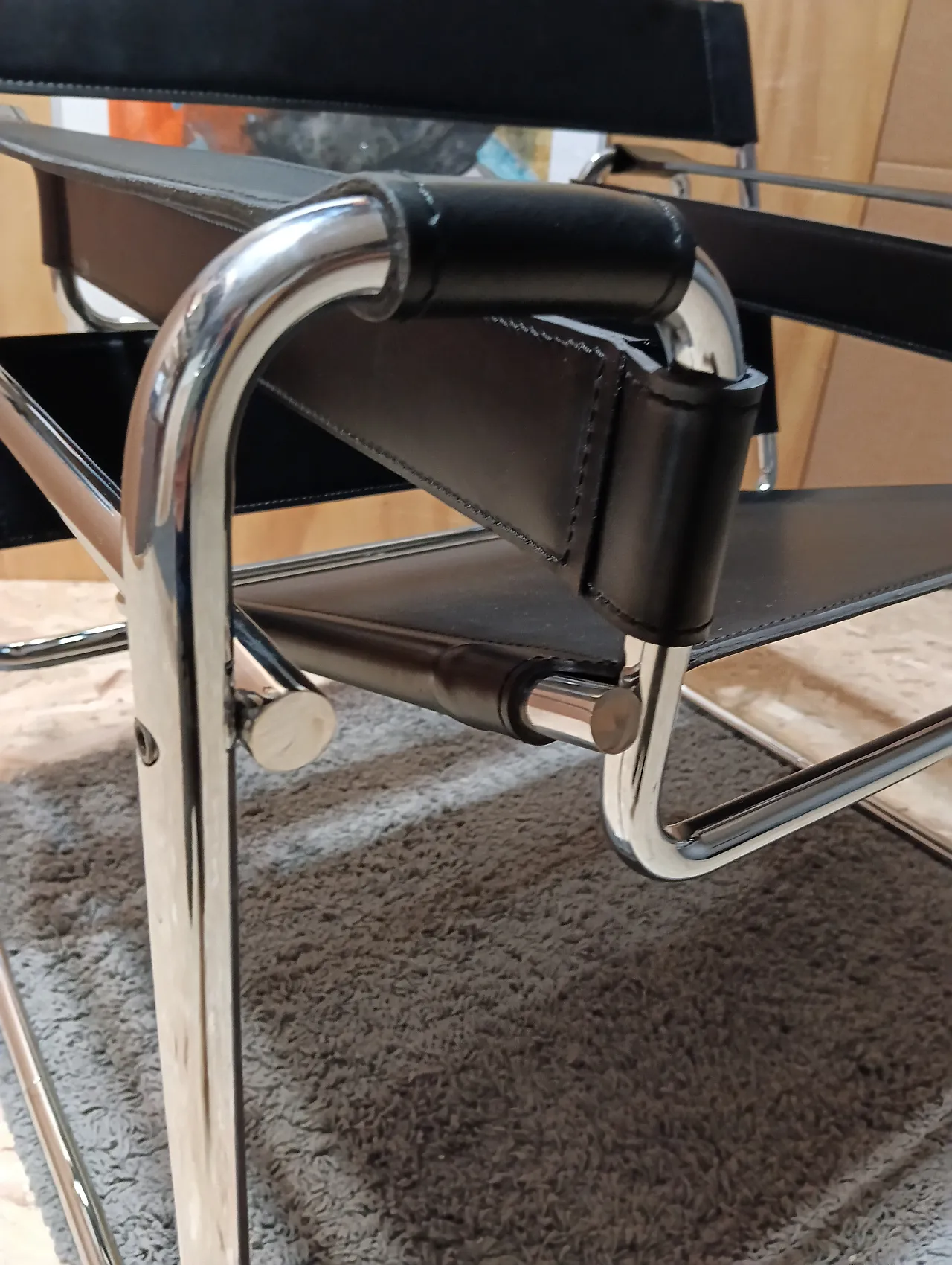 B3 Wassily armchair in black leather by Marcel Breuer for Knoll, 2000s 26