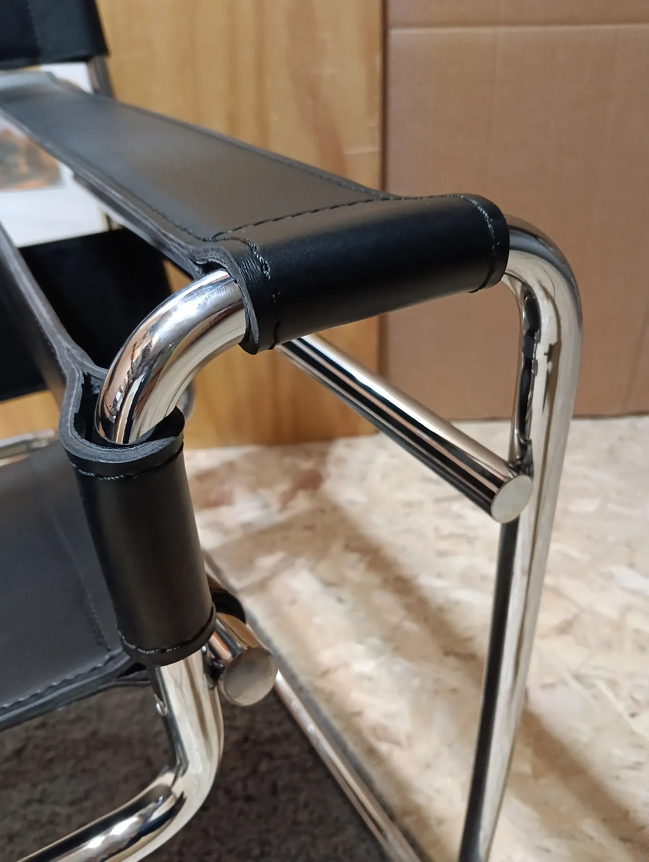 B3 Wassily armchair in black leather by Marcel Breuer for Knoll, 2000s 30