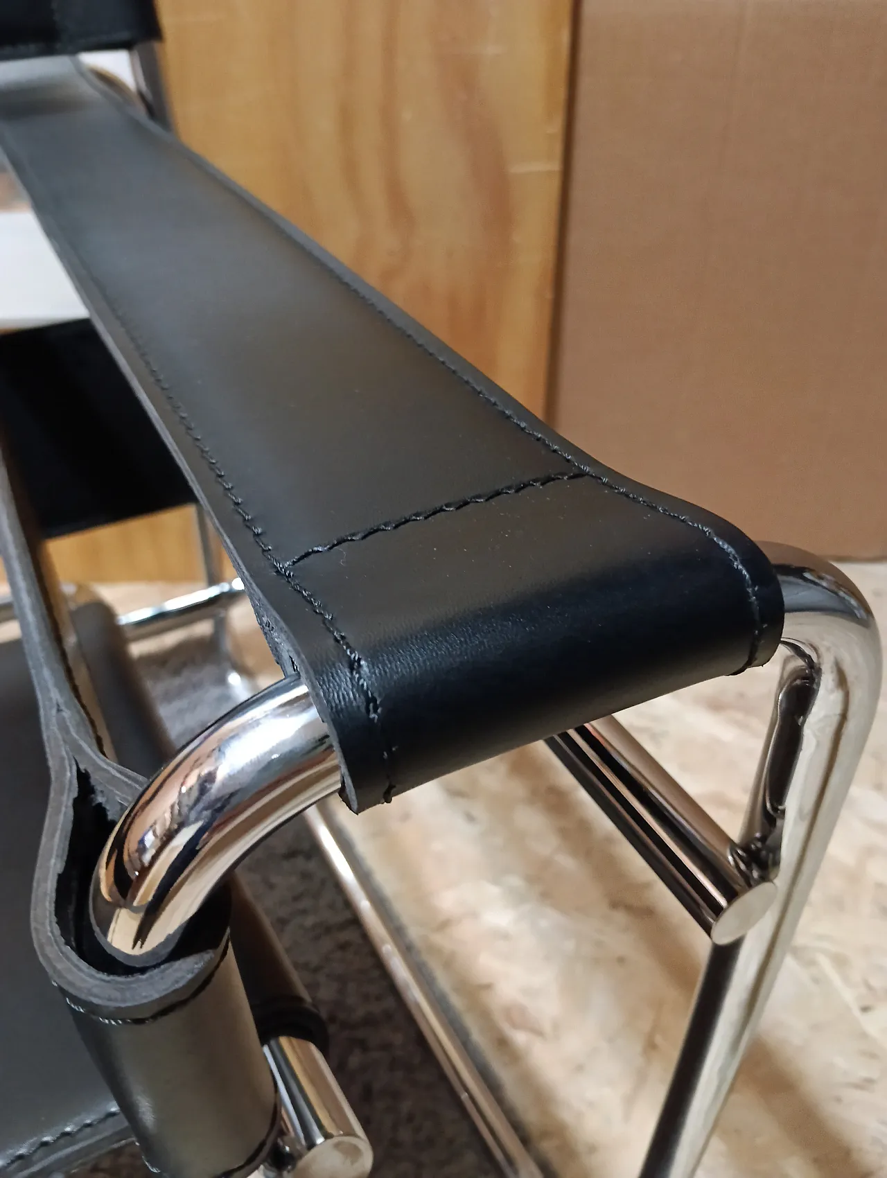 B3 Wassily armchair in black leather by Marcel Breuer for Knoll, 2000s 31