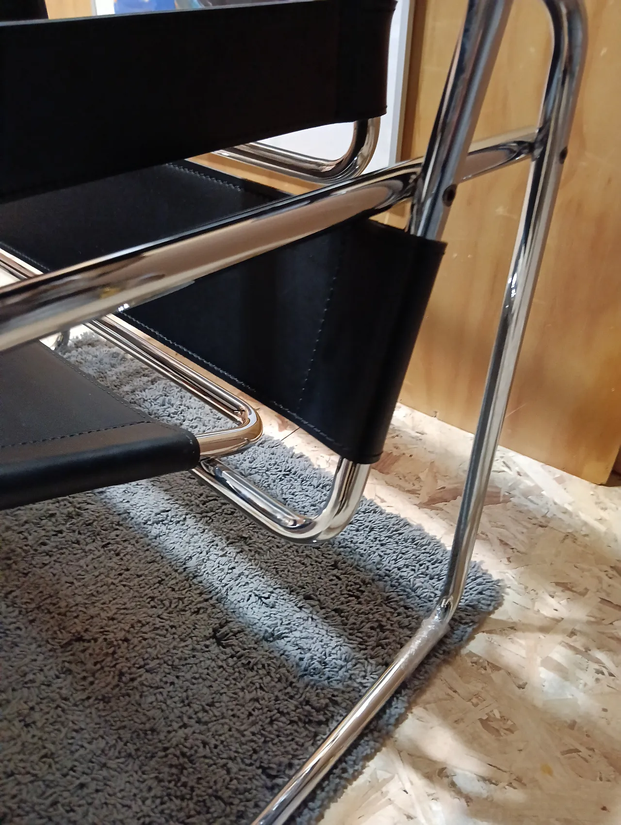 B3 Wassily armchair in black leather by Marcel Breuer for Knoll, 2000s 43