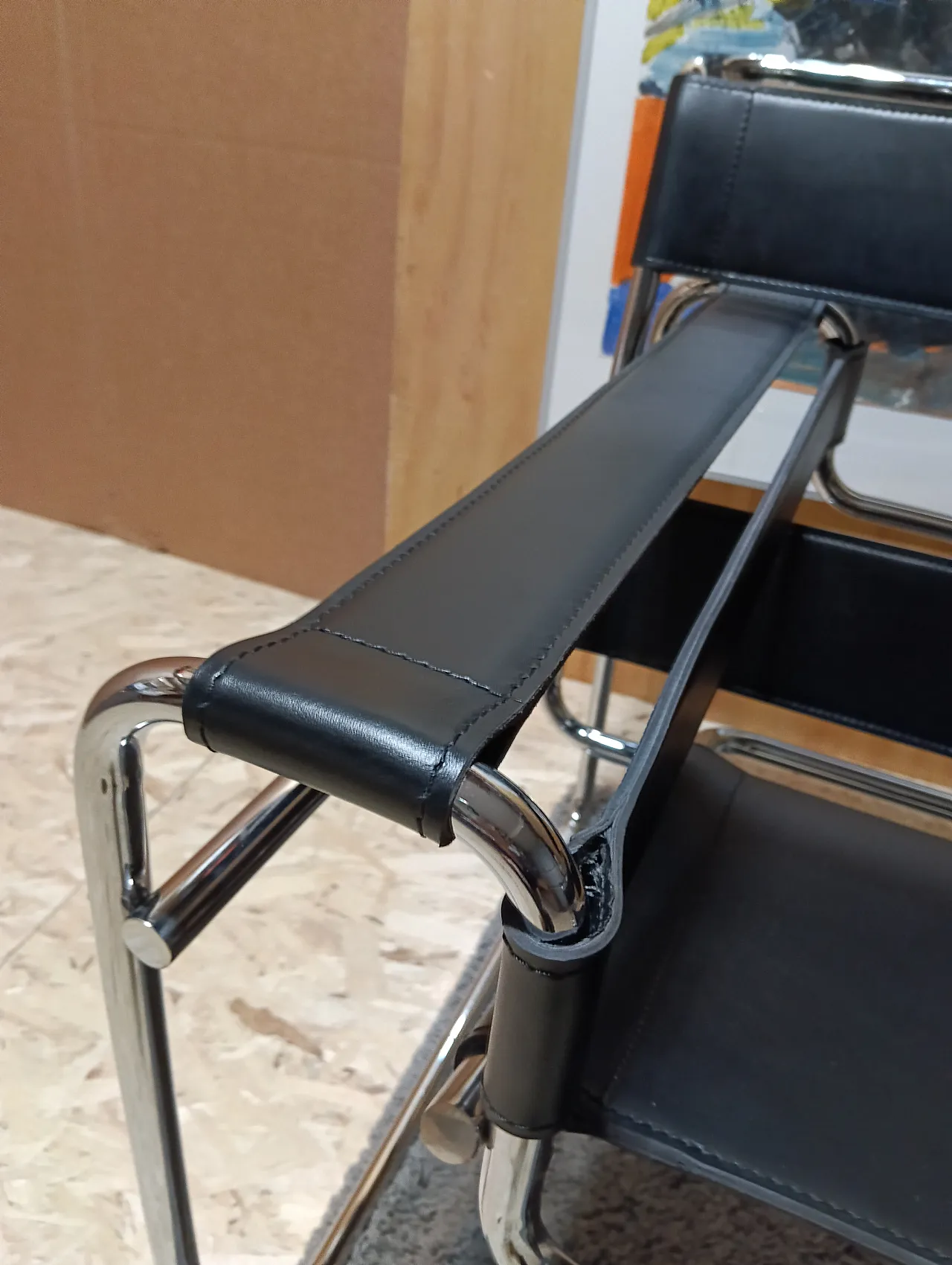 B3 Wassily armchair in black leather by Marcel Breuer for Knoll, 2000s 47