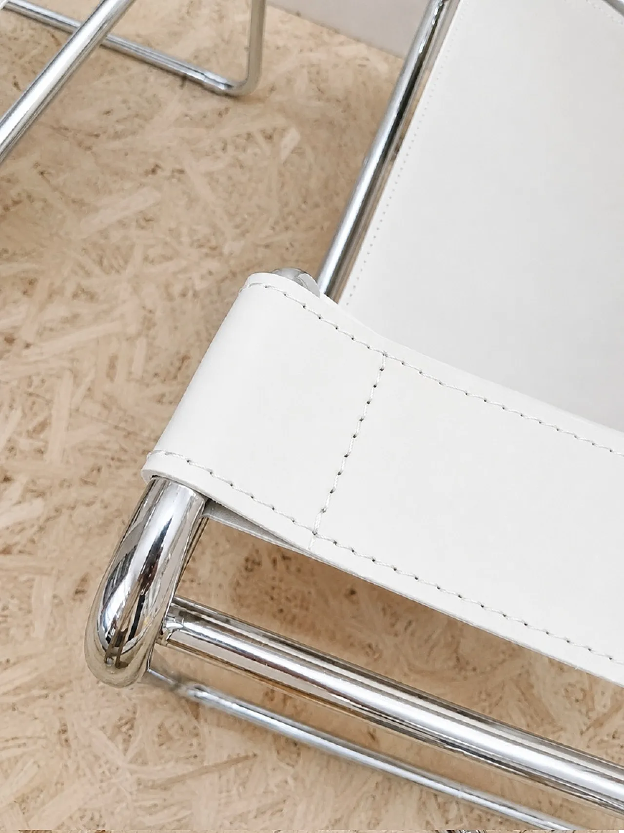 White leather armchairs by Marcel Breuer for Knoll, 2000s 17