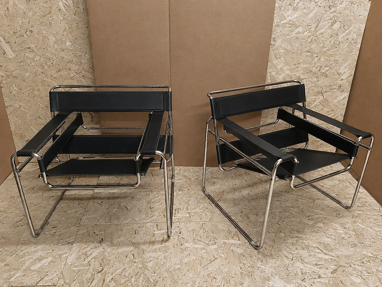 6 black leather Wassily B3 armchairs by Marcel Breuer for Knoll, 2000s 1