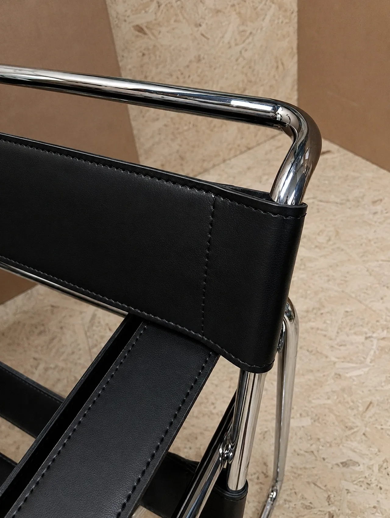 6 black leather Wassily B3 armchairs by Marcel Breuer for Knoll, 2000s 21