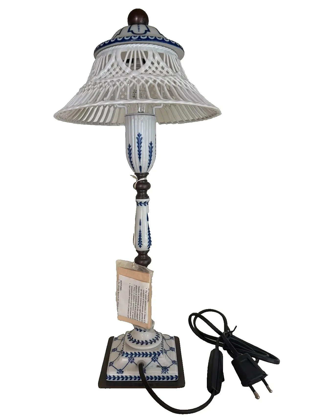 Table lamp by Mangani in white and blue porcelain and bronze, 1980s 2