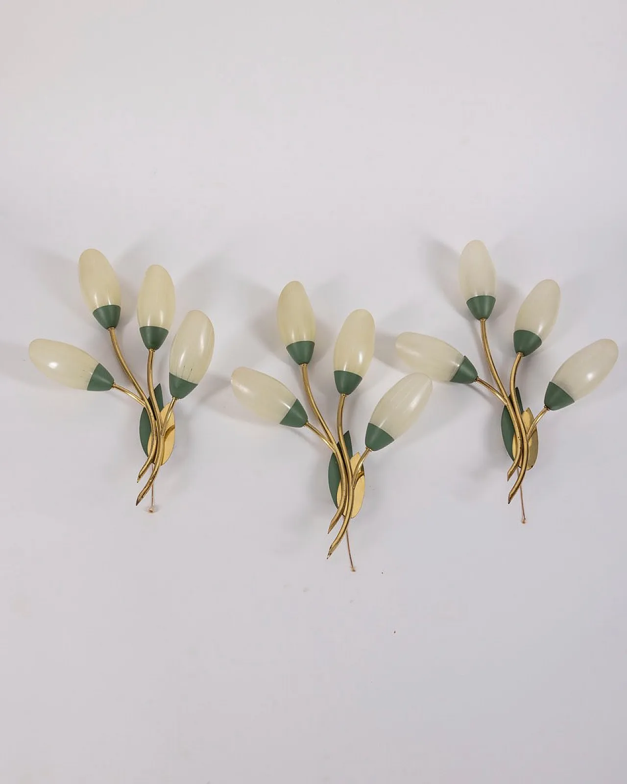 3 Floral style wall lamps, 1950s 1