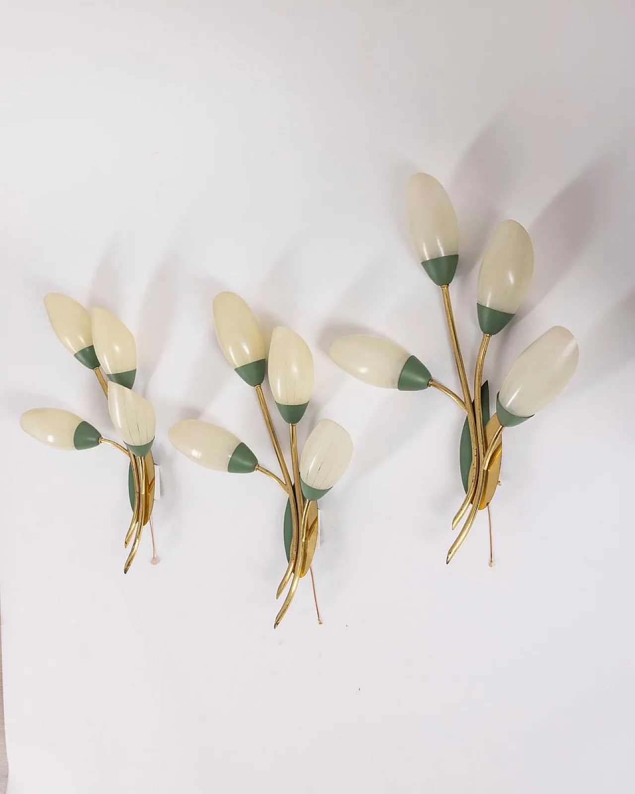3 Floral style wall lamps, 1950s 3