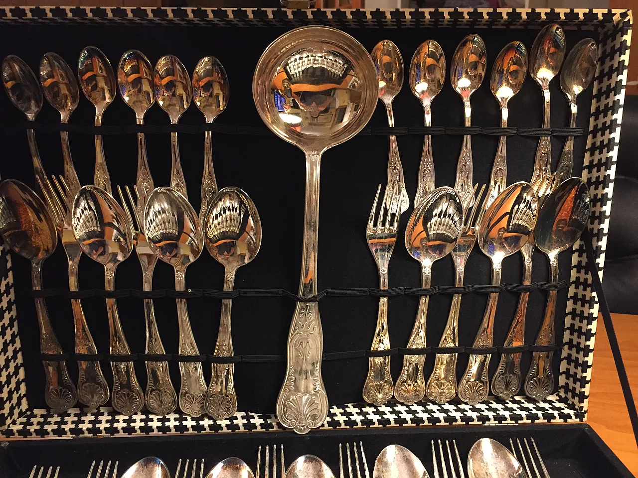 Silver-plated metal cutlery set in Baroque style, 1950s 2