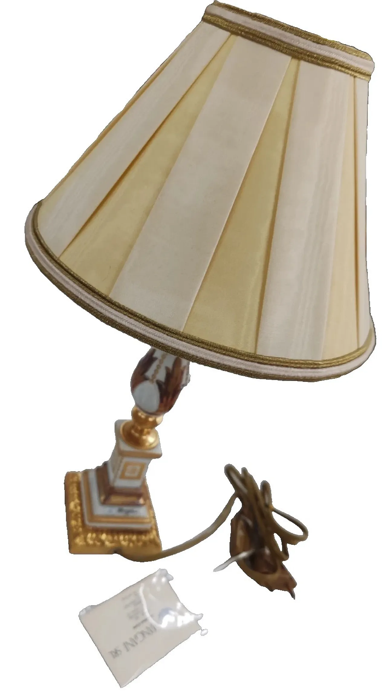 Pair of table lamps by Mangani in white and gold porcelain, 1970s 2