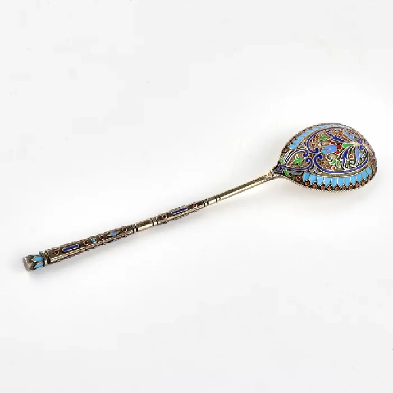 6 Silver teaspoons, late 19th century 9