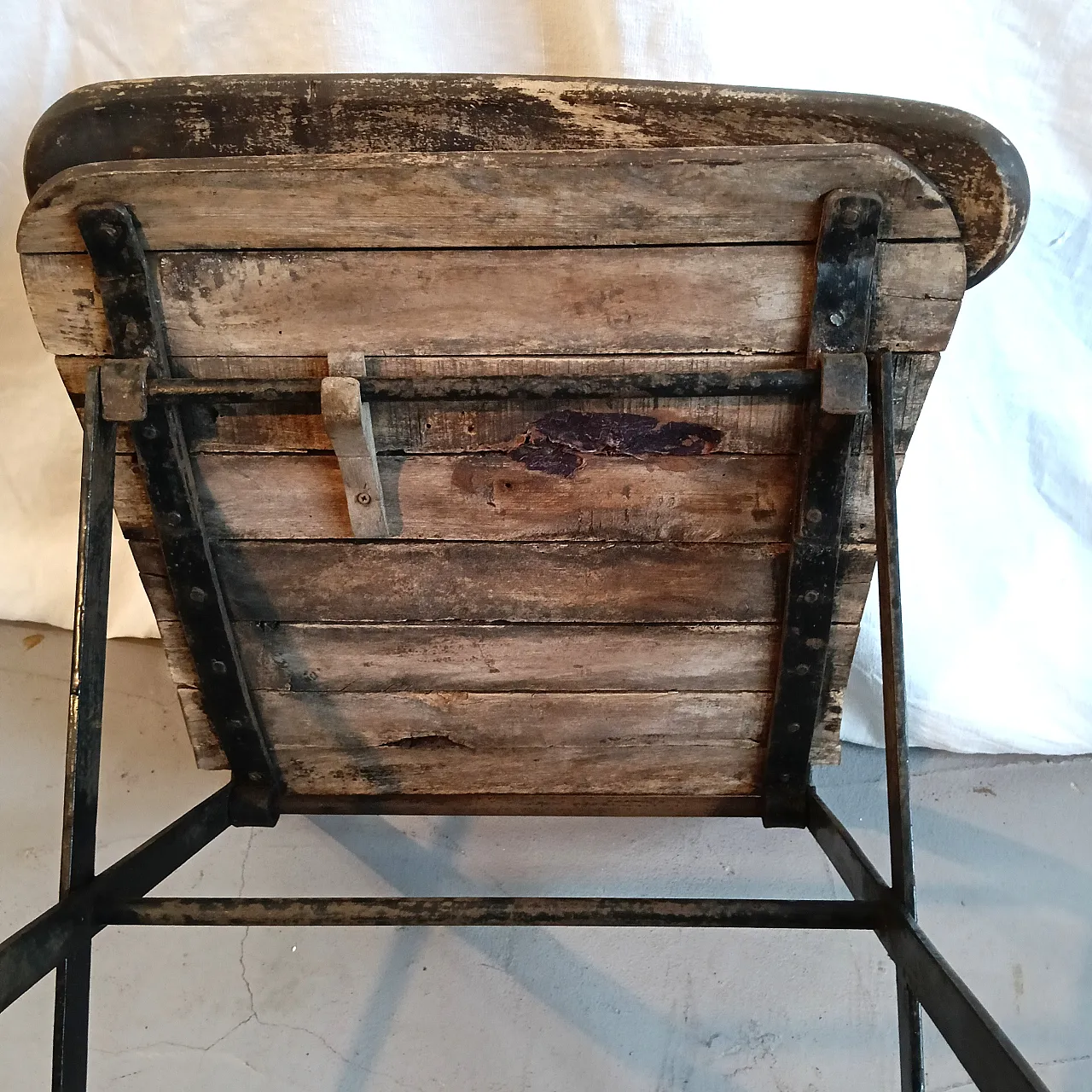 Chair in wood and metal, 19th century 14