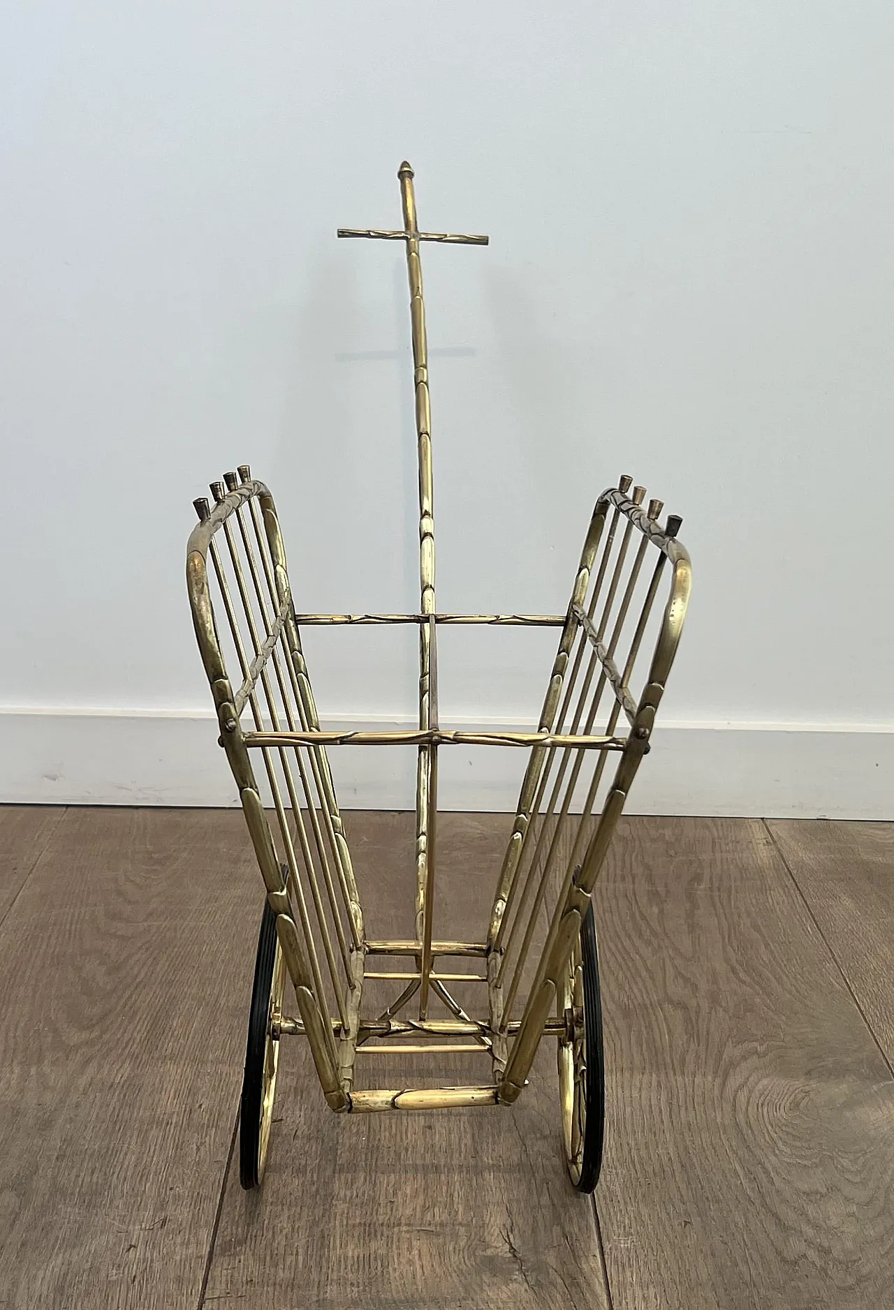 Faux-bamboo magazine rack, 1940s 5