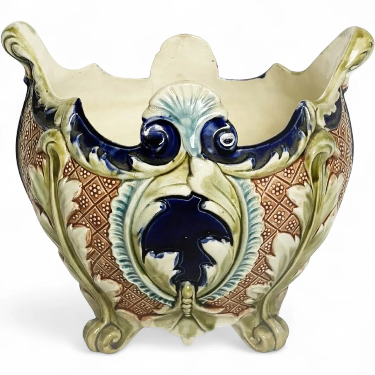 Majolica ceramic planter, 19th century 11