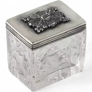 Rectangular box in cut crystal with silver lid, 19th century