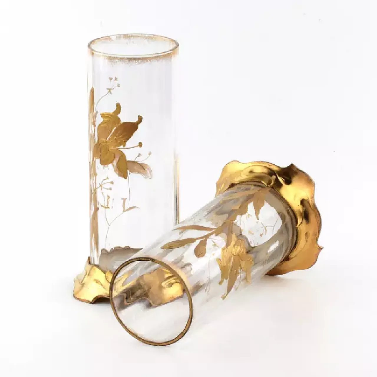 Pair of Art Nouveau transparent glass vases, early 20th century 3