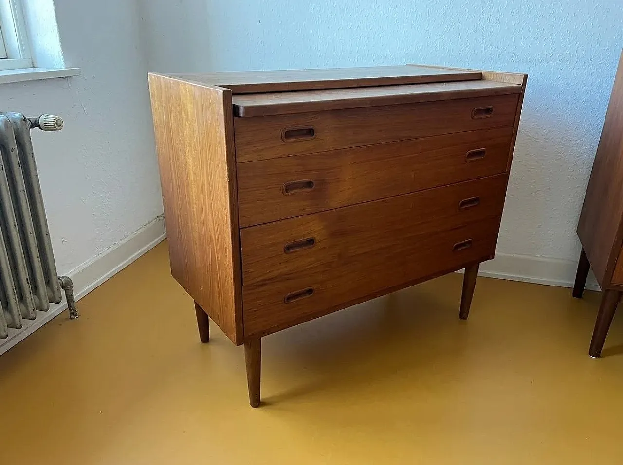 Toeletta in teak con specchio, Danimarca, anni '50 2