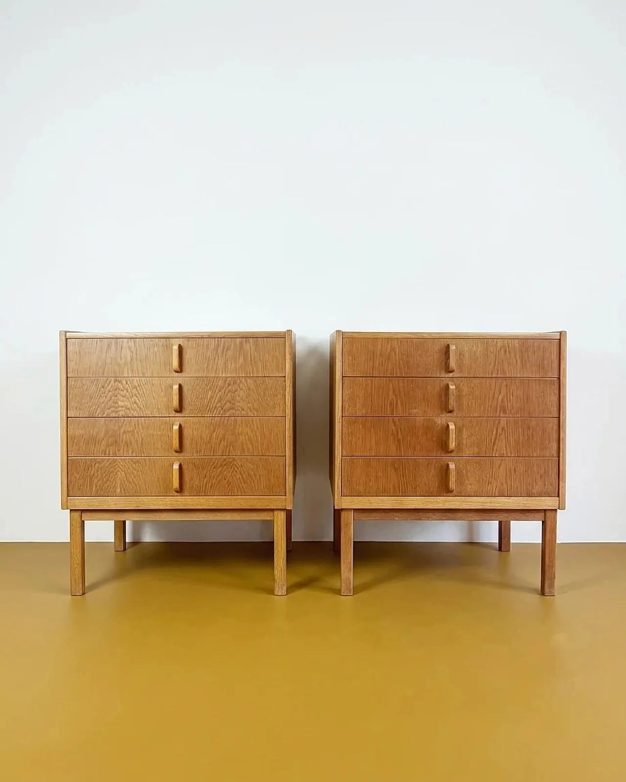Coppia cassettiere di Bertil Fridhagen per Bodafors, Svezia, anni '60 5