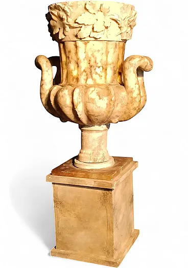 Marble vase in Neoclassical style, 20th century