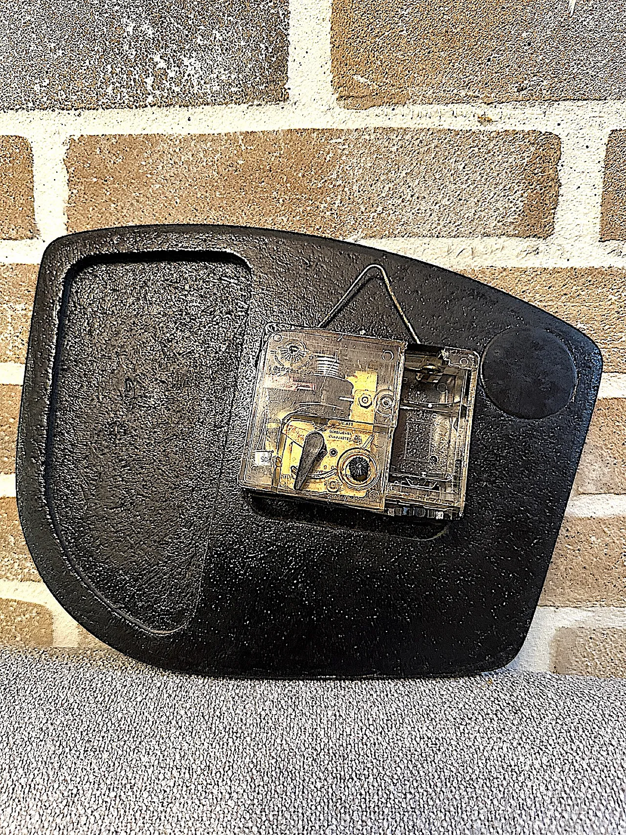 Vedette Transistor Wall Clock from the 1960s Made in France 5