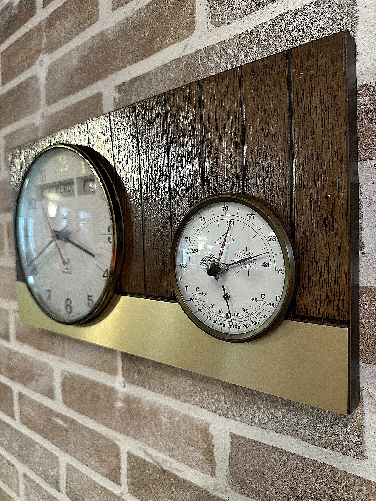 JAZ BARIC Transistor Weather Station Wall Clock 70s Made in 3