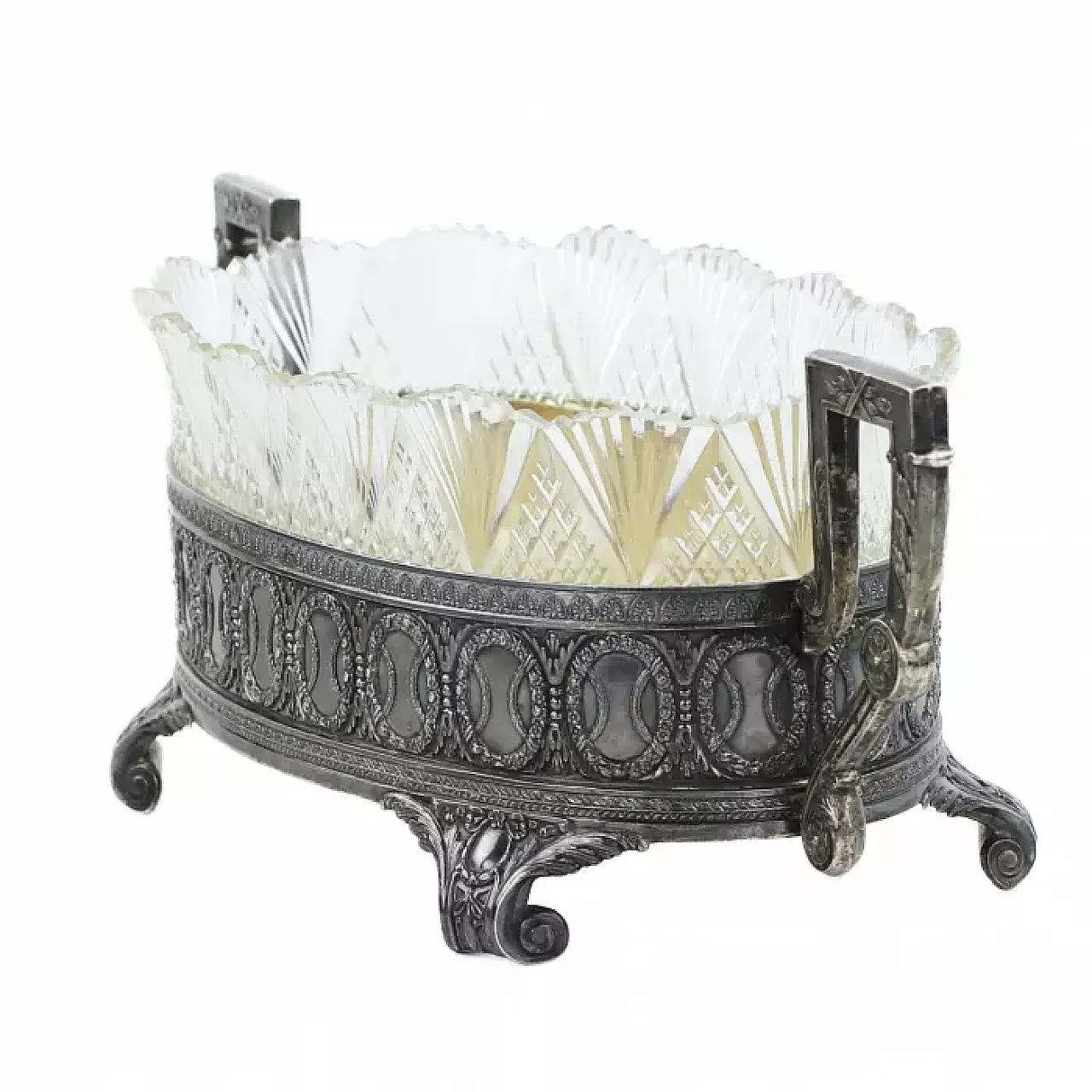 Silver vase with a cut crystal bowl, early 20th century 7