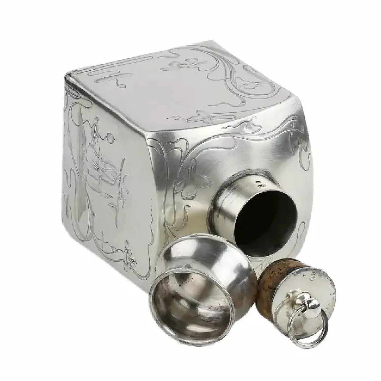 Silver tea caddy of square form, late 19th century 6