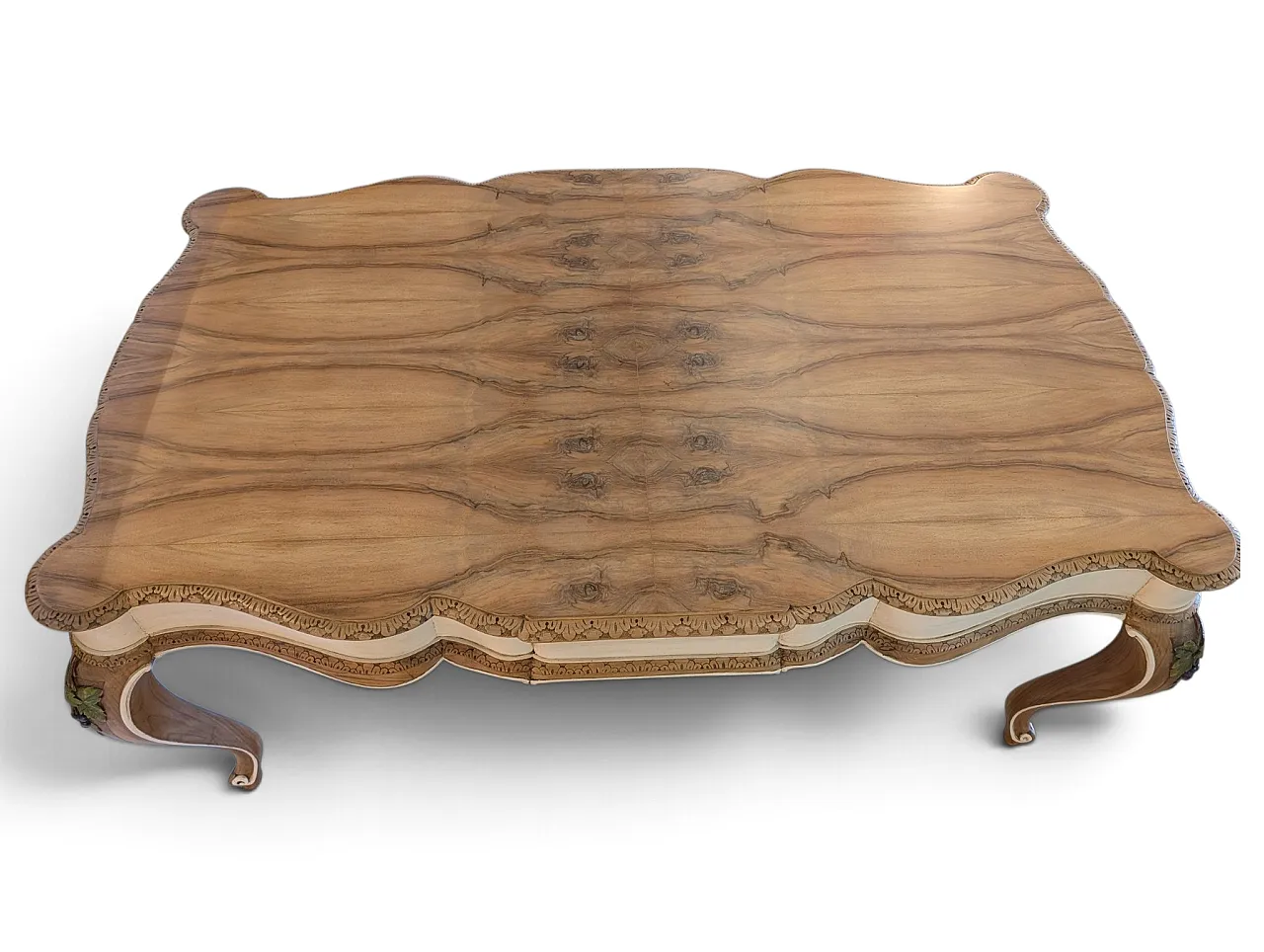 Walnut dining table with carved grape detail, 30s 8