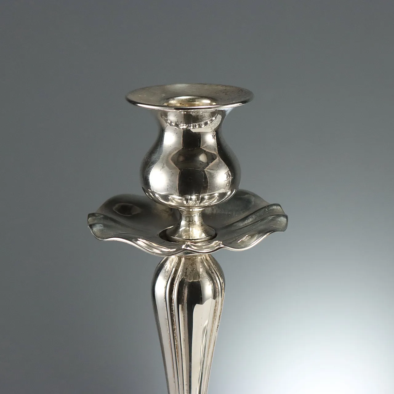 Pair of silver candlesticks by Bellotto, 20th century 3
