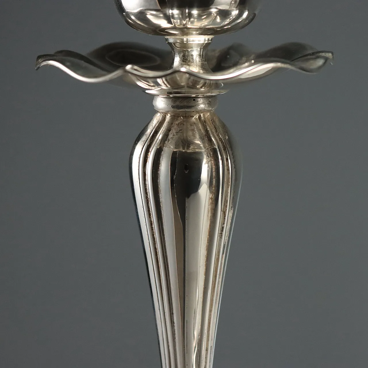 Pair of silver candlesticks by Bellotto, 20th century 4