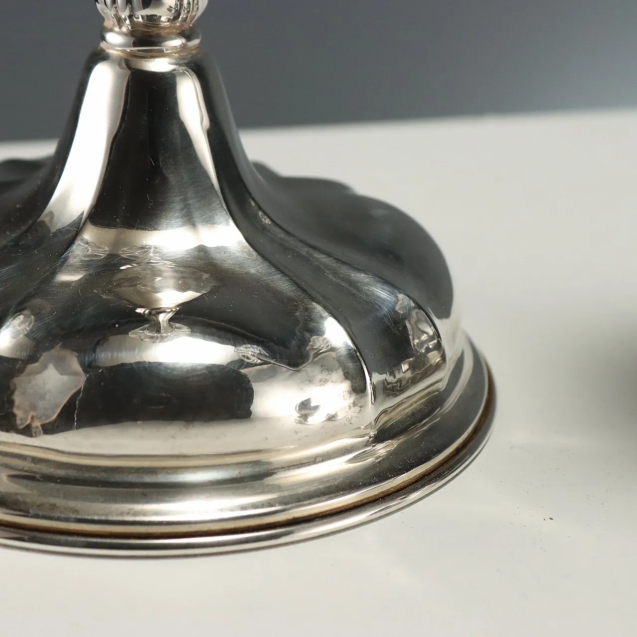 Pair of silver candlesticks by Bellotto, 20th century 5