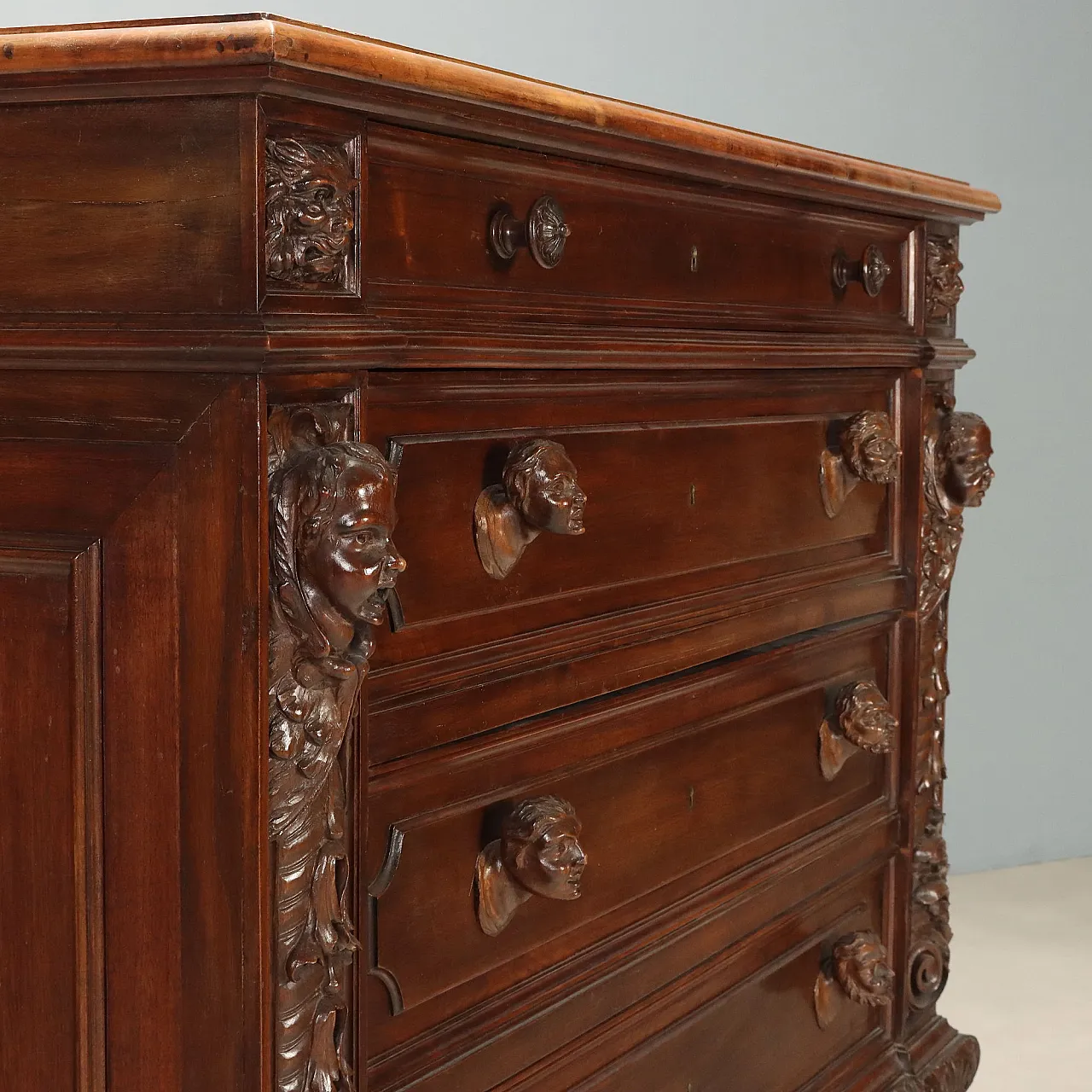 Baroque style chest of drawers in walnut, 20th century 4