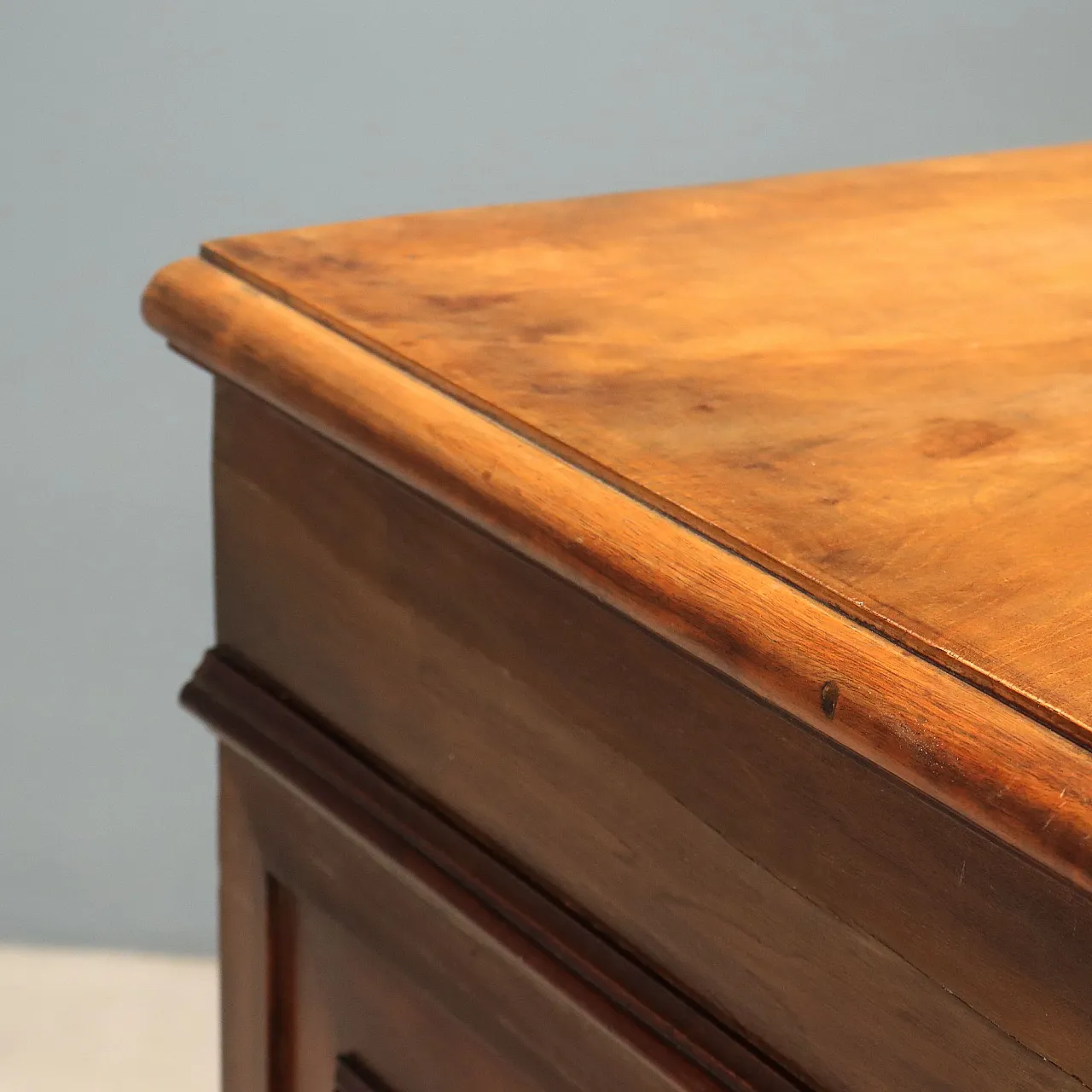 Baroque style chest of drawers in walnut, 20th century 5