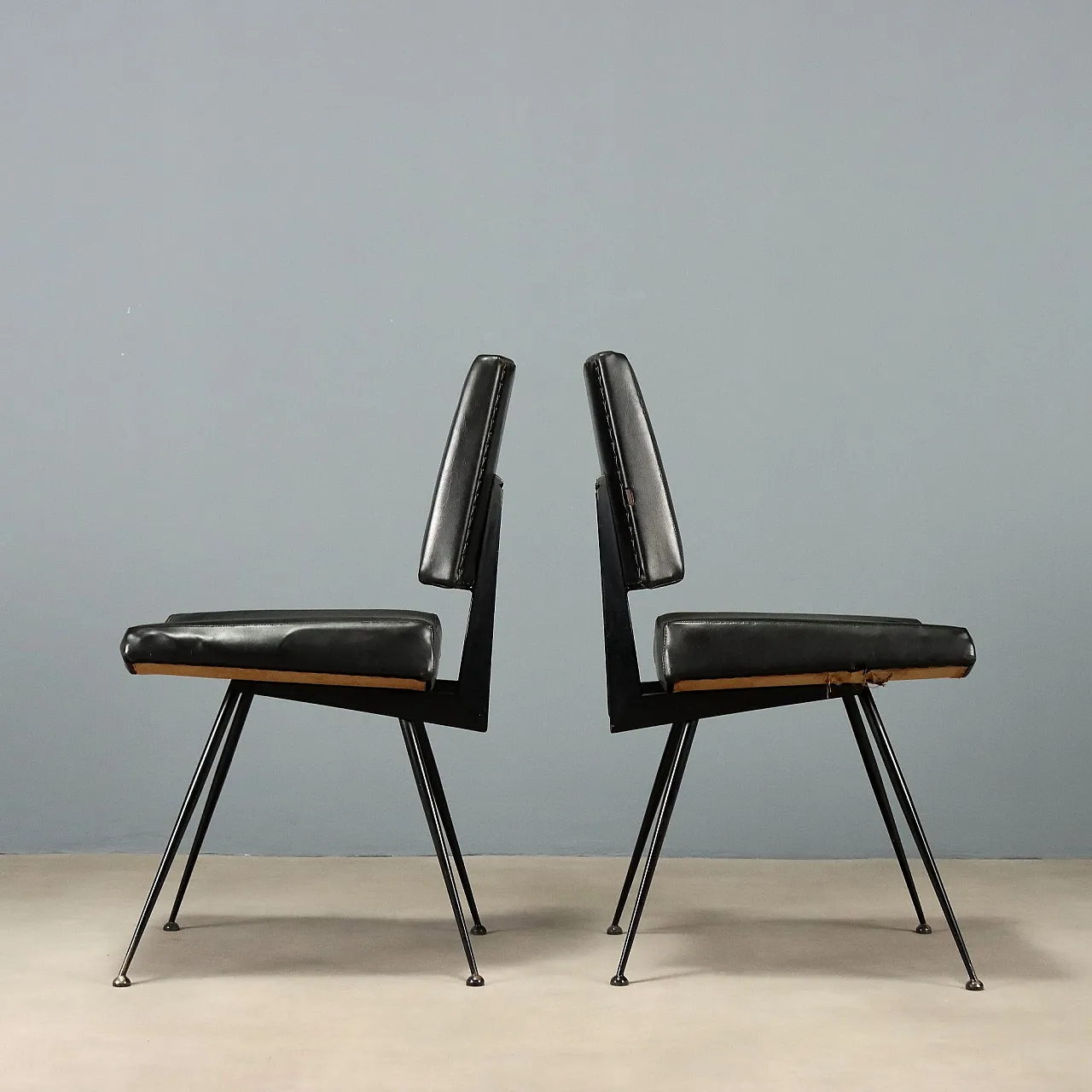 Pair of chairs, 1960s 3