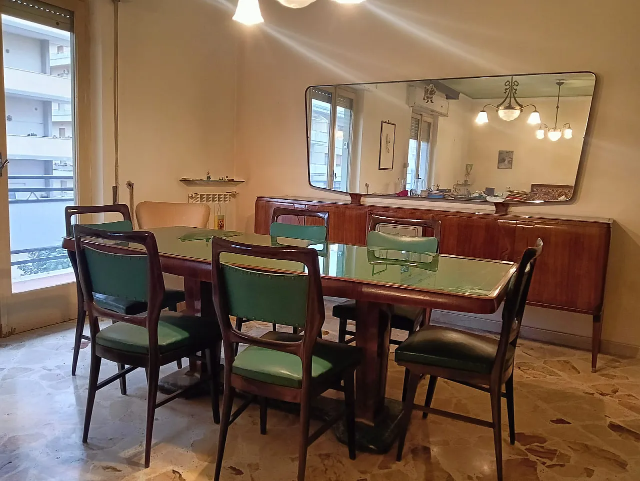 Tavolo da pranzo in legno, marmo e vetro verde attribuito a Vittorio Dassi, anni '50 1