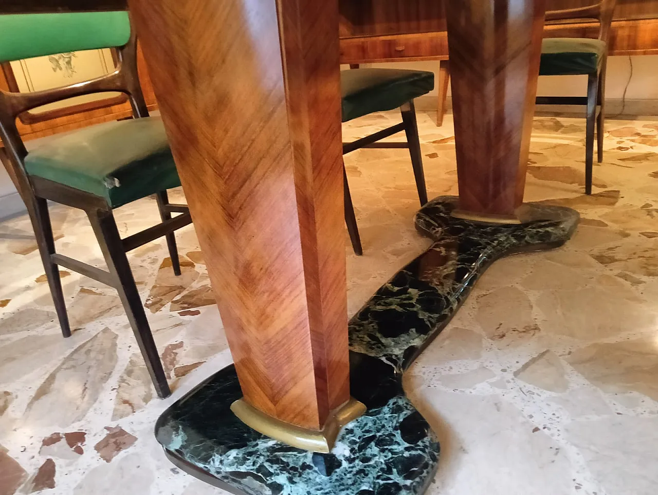 Tavolo da pranzo in legno, marmo e vetro verde attribuito a Vittorio Dassi, anni '50 5
