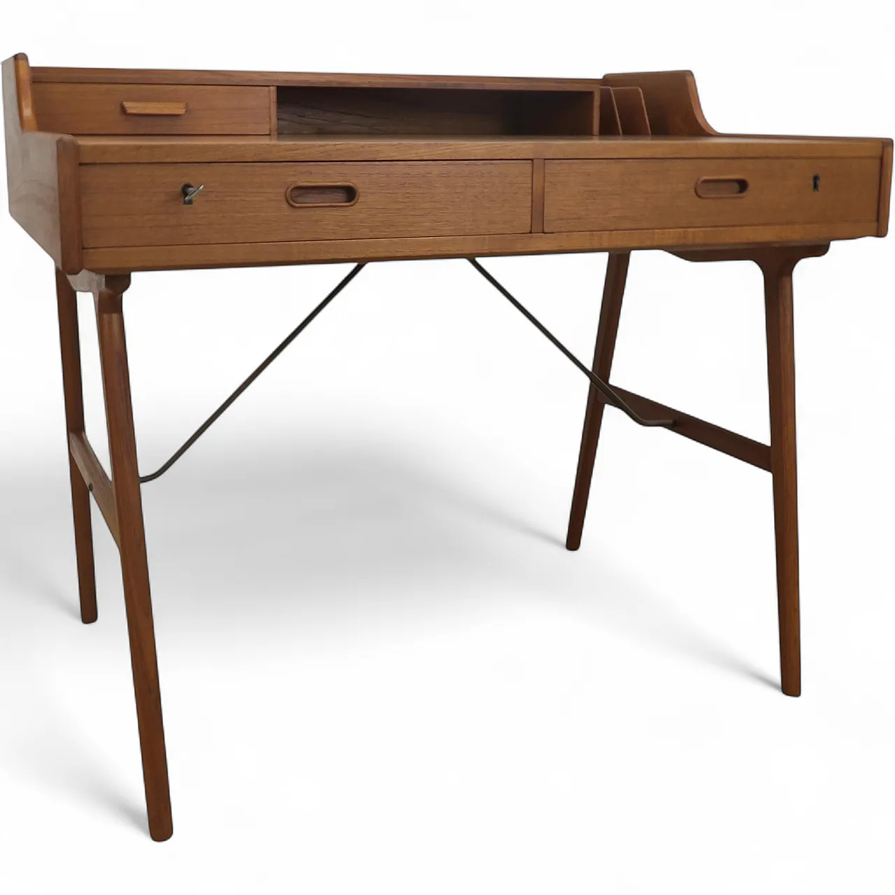 Model 56 teak desk by Arne Wahl Iversen for Vinde Møbelfabrik, 1970s 15