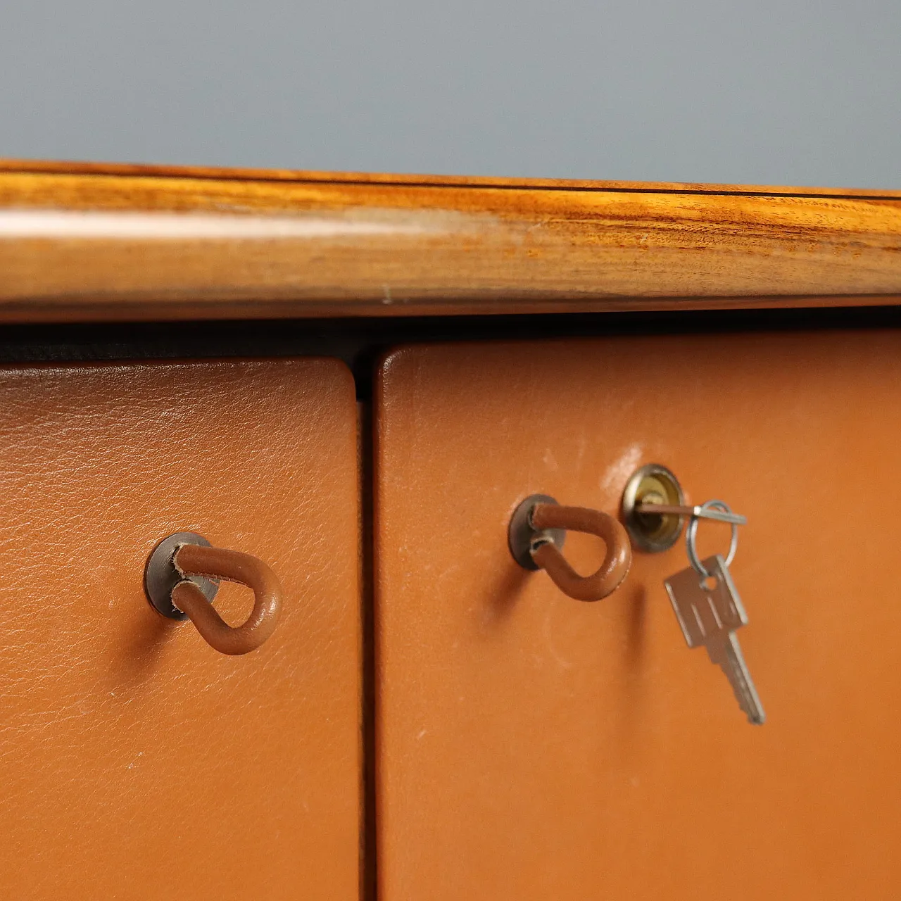 Credenza Artona di Afra e Tobia Scarpa per Maxalto, anni '70 9